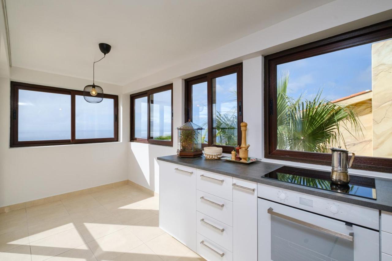 קאניקו Garajau House - Sunrise To Sunset Ocean View Villa מראה חיצוני תמונה