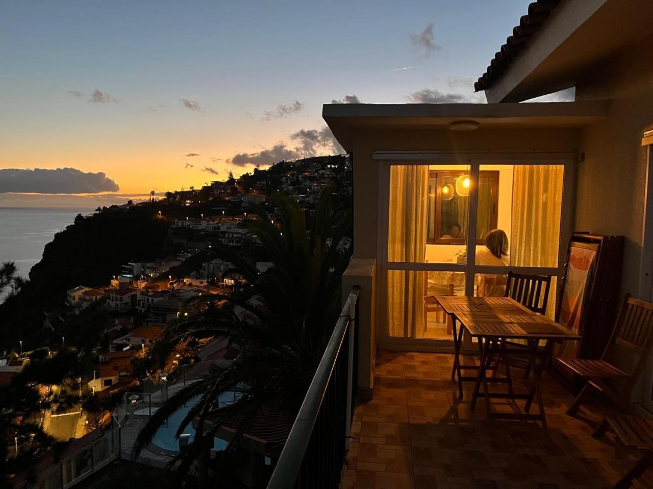 קאניקו Garajau House - Sunrise To Sunset Ocean View Villa מראה חיצוני תמונה